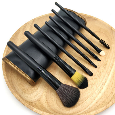 Set de pensule de machiaj număr diferit