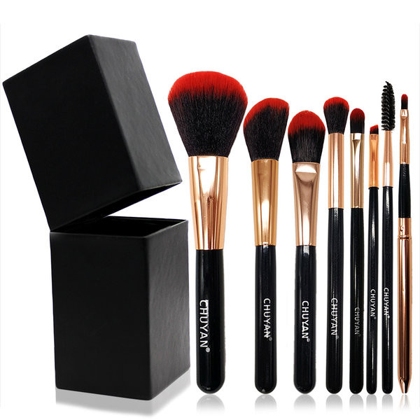 Σετ με 8 πινέλα μακιγιάζ με κουτί