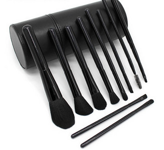 Set de machiaj - perii cu par artificial