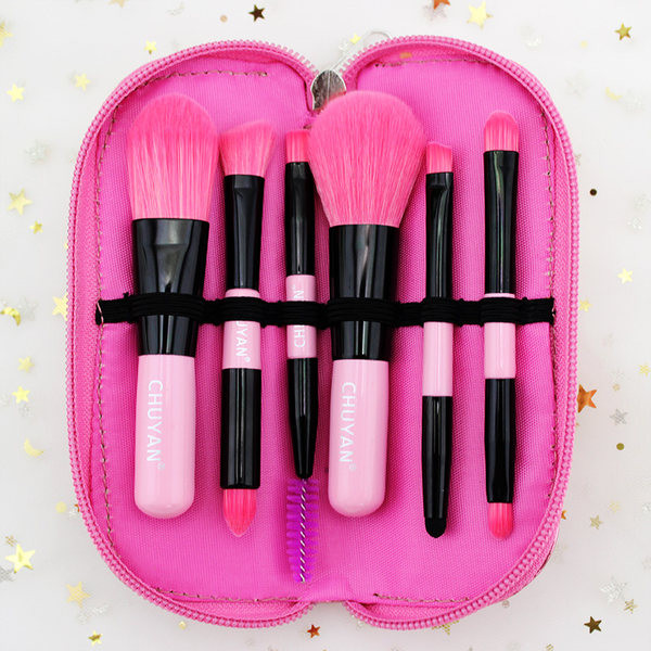 Mini set kistova za šminkanje