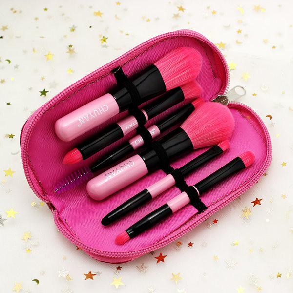 Mini set kistova za šminkanje