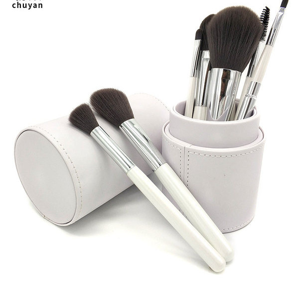 Ξύλινα πινέλα μακιγιάζ - διάφορα σετ