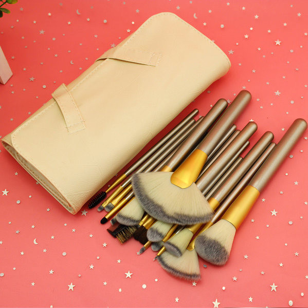 Πινέλα μακιγιάζ - πλήρες σετ