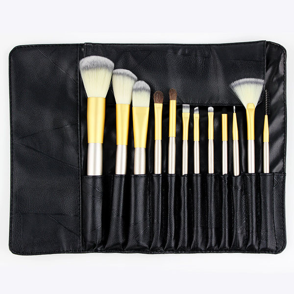 Σετ με 12 πινέλα μακιγιάζ