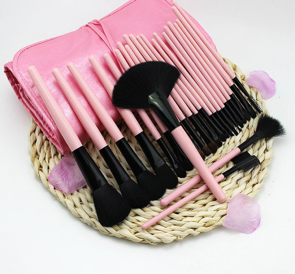 Kistovi za šminkanje 12 i 24 komada u kompletu sa kutijom