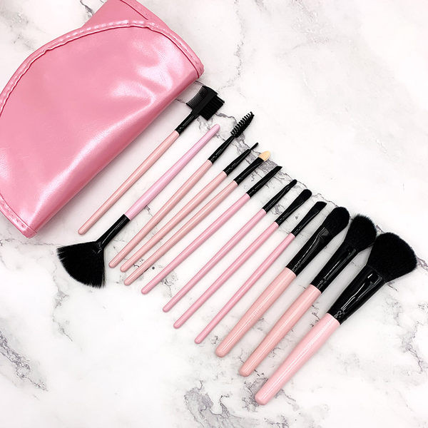 Kistovi za šminkanje 12 i 24 komada u kompletu sa kutijom