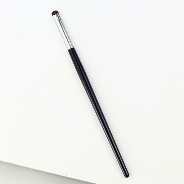 Kist za sjene s crnom drškom