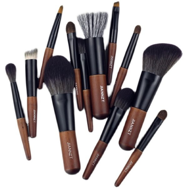 Mini pensule de machiaj - mai multe modele