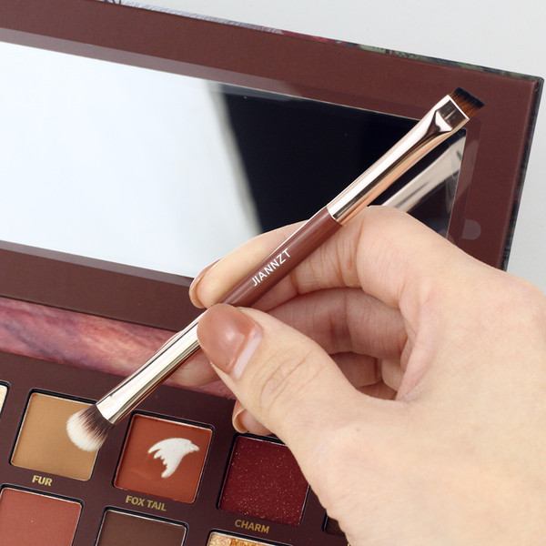 Dvostruka četkica za šminkanje