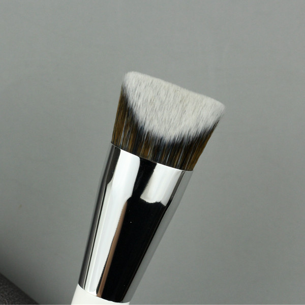 Πινέλο λοξότμητο ρουζ