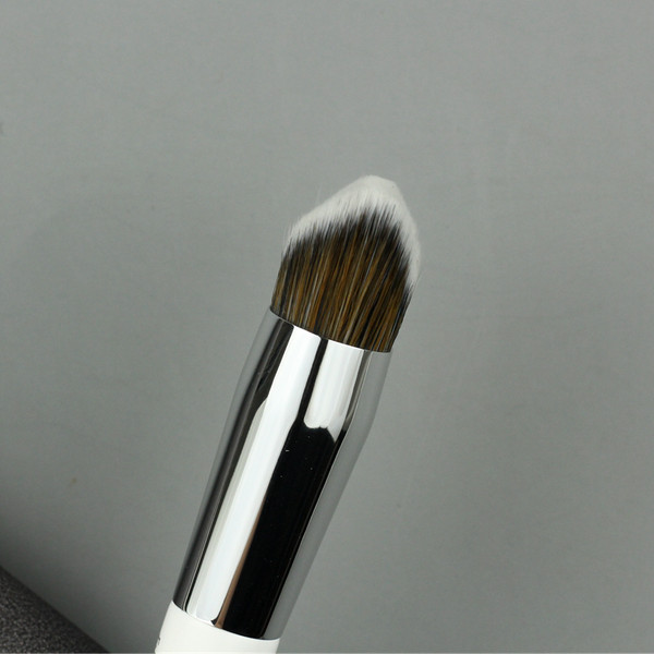 Πινέλο λοξότμητο ρουζ