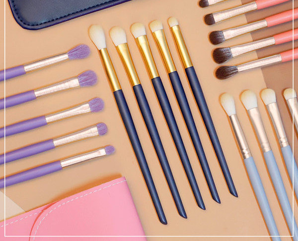 Aplauzuma otiņas 5 daļas komplektā ar ādas maciņu