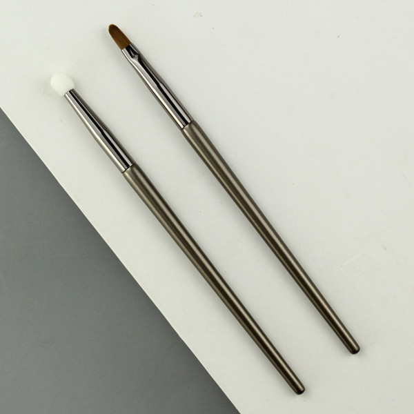 Sminkecset fa nyéllel - két modell