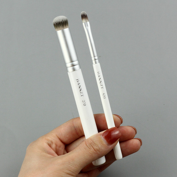 Plosnate četkice za šminku pogodne za nanošenje korektora