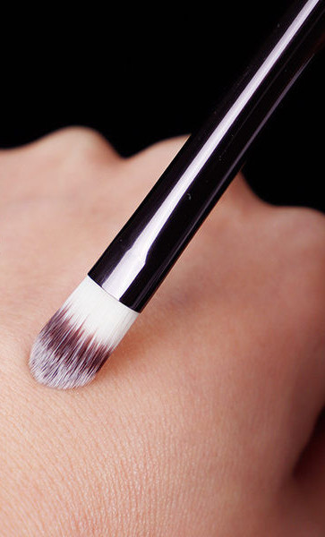 Νέο μοντέλο βούρτσα σκιάς