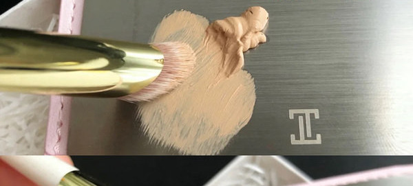 Slīpā otiņa ar apaļu galvu korektora uzklāšanai