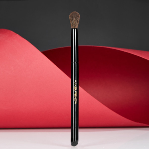 Četkica za jednostavno nanošenje sjenki