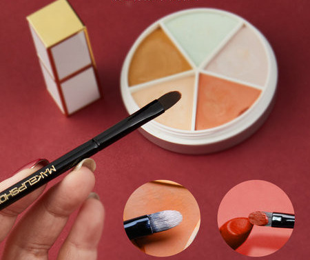 Mala ravna četkica za šminkanje