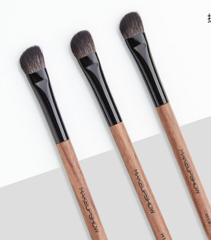 Kosi kist za nanošenje sjena