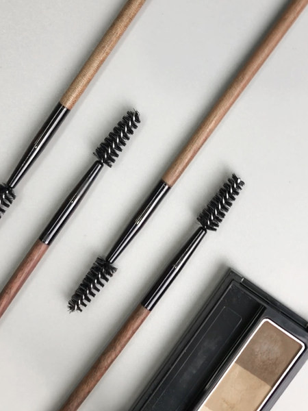 Četkica od maskare za raščešljavanje obrva i trepavica