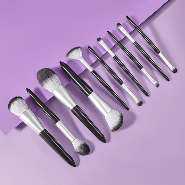 Πινέλα μακιγιάζ ή κουτί αποθήκευσης