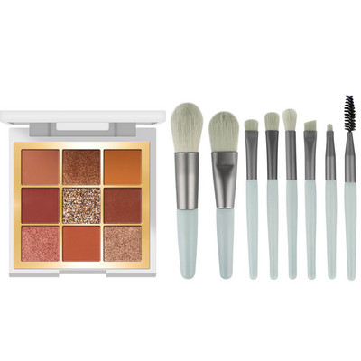 Set de 8 pensule cosmetice pentru machiaj intr-o cutie