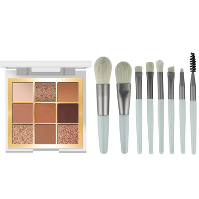 Set de 8 pensule cosmetice pentru machiaj intr-o cutie