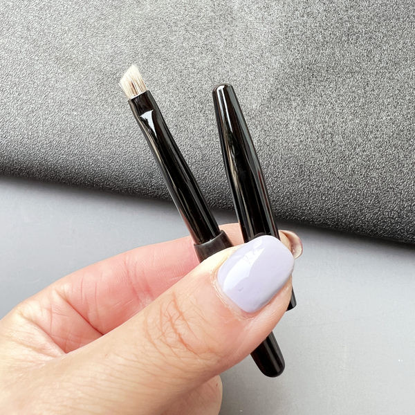 Szemöldök körvonal ecset