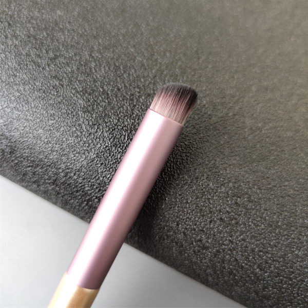 Βουρτσάκι για μακιγιάζ
