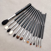 Set pensule de machiaj cu maner negru