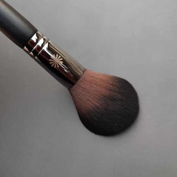 Četkica za šminkanje