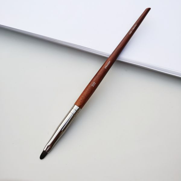 Četkice za korektor