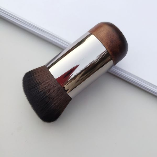 Mala prijenosna četka s kosom glavom