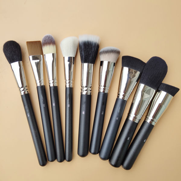 Eko četka za kosu - različiti modeli