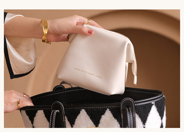 Kozmetička torbica za šminkanje