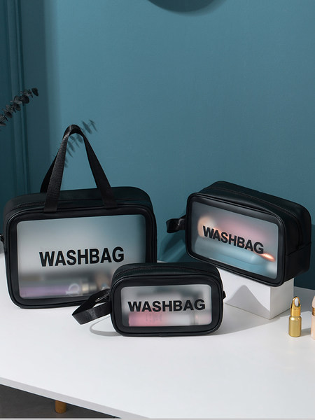 Kozmetikai táska három méretben - vízálló