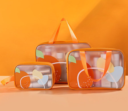 Geantă transparentă pentru depozitarea machiajului