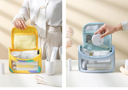 Prozirna vodootporna futrola s patentnim zatvaračem i natpisom