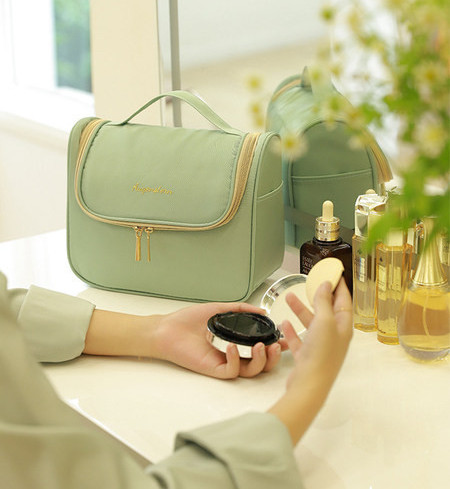 Pārnēsājama kosmētikas soma