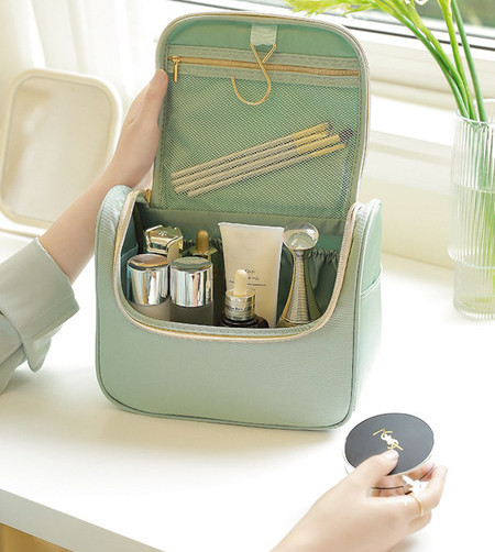 Pārnēsājama kosmētikas soma