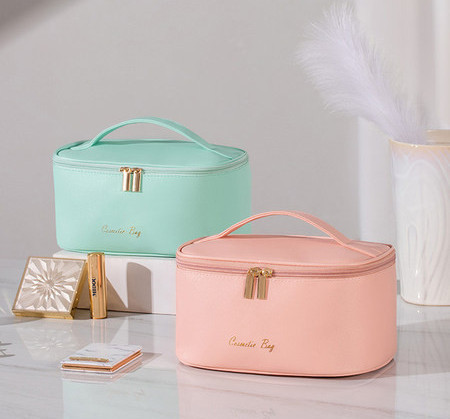 Vodootporna torbica za šminku i toaletne potrepštine