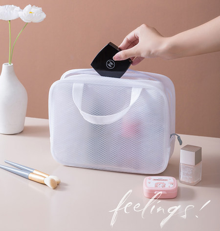 Kozmetička vodootporna torbica za šminku