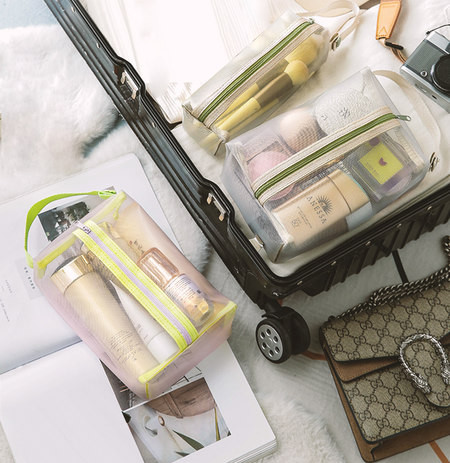 Διχτυωτή φορητή καλλυντική θήκη κατάλληλη για αποθήκευση μακιγιάζ