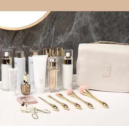 Kosmētikas kosmētikas soma - piemērota ceļojumiem