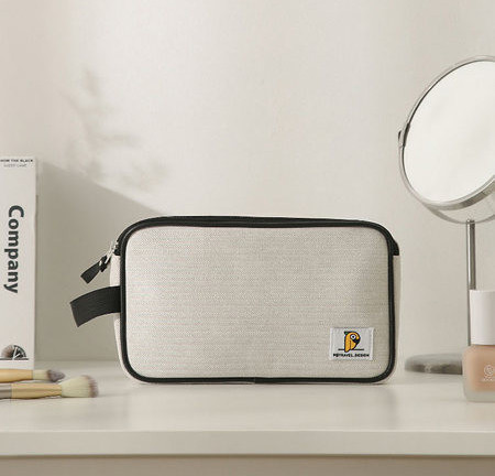 Vodootporna tekstilna torbica za šminku i toaletne potrepštine