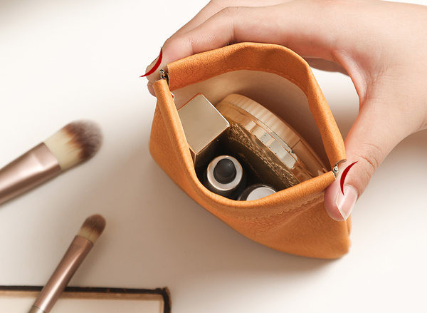 Mini vodootporna torbica za šminku