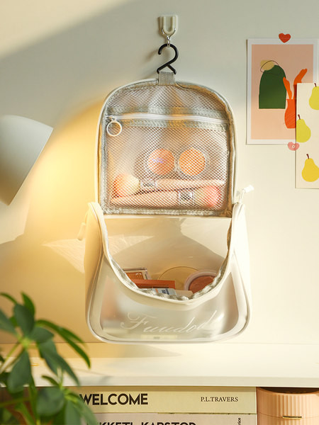 Tekstilna torbica za šminku - dva modela