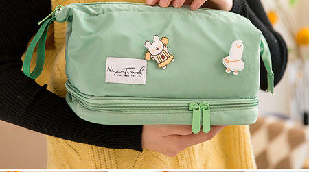 Geanta cosmetica pentru machiaj