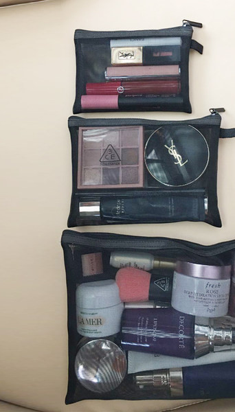 Mini caurspīdīgs kosmētikas komplekts