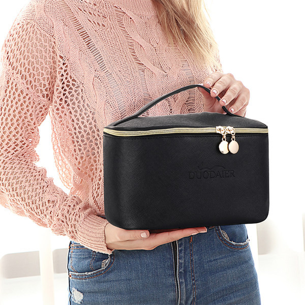 Veliki vodootporni set šminke